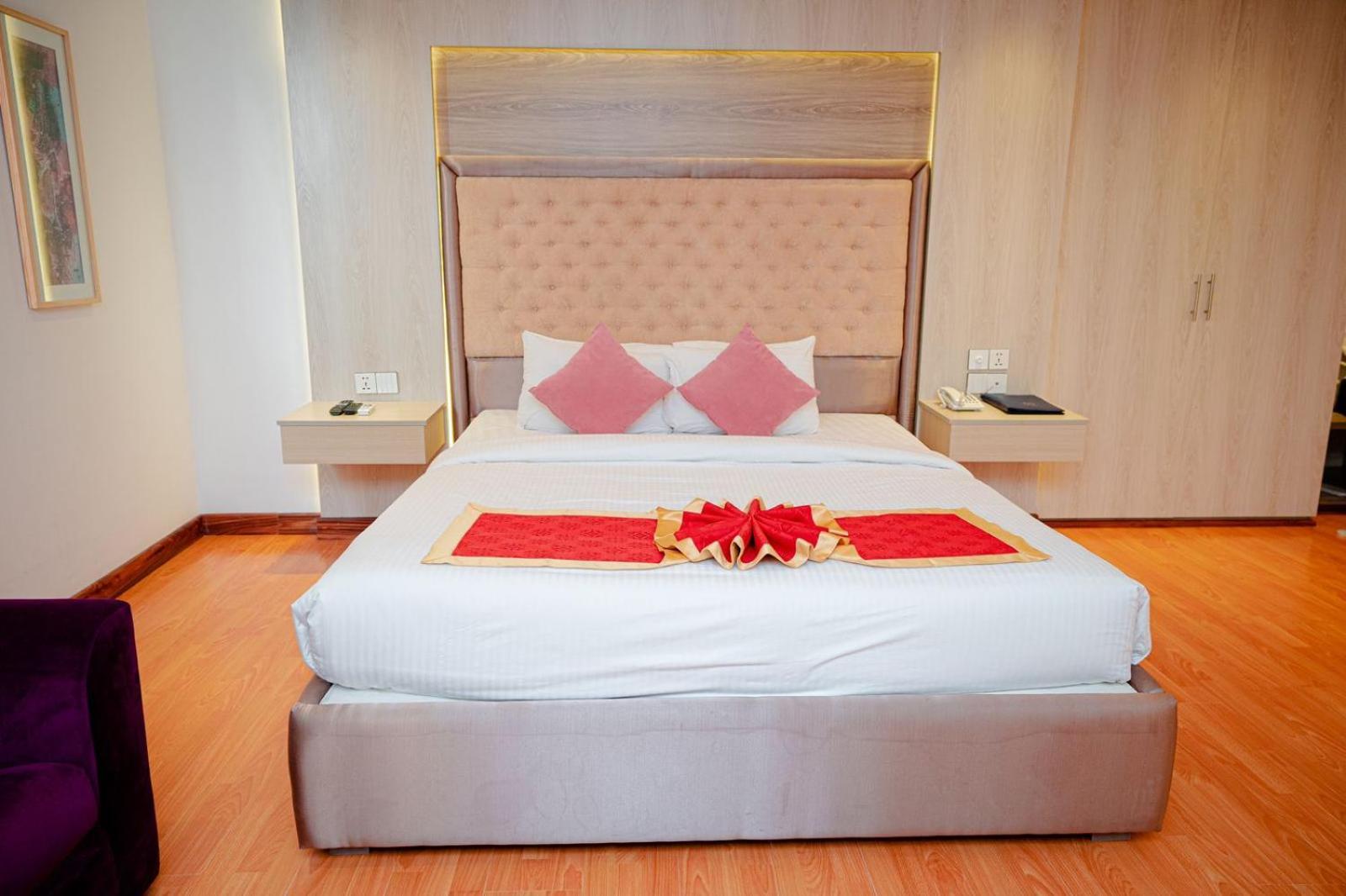 Royal Raj Hotel Rajshahi Εξωτερικό φωτογραφία