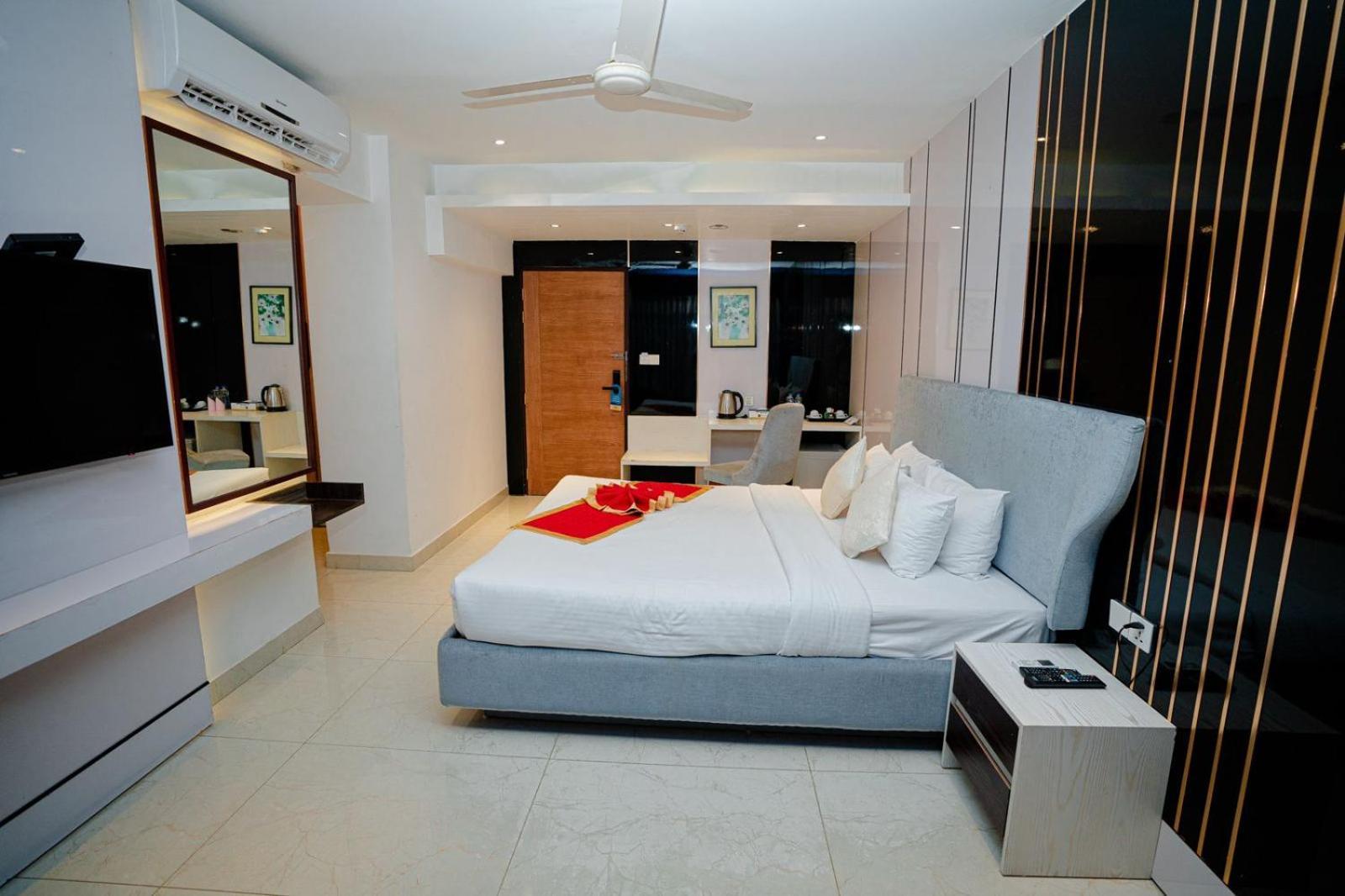 Royal Raj Hotel Rajshahi Εξωτερικό φωτογραφία