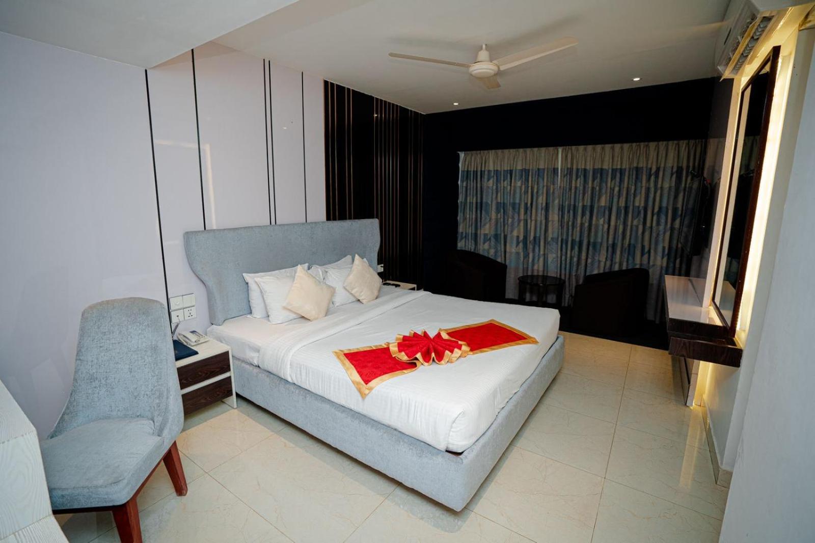 Royal Raj Hotel Rajshahi Εξωτερικό φωτογραφία